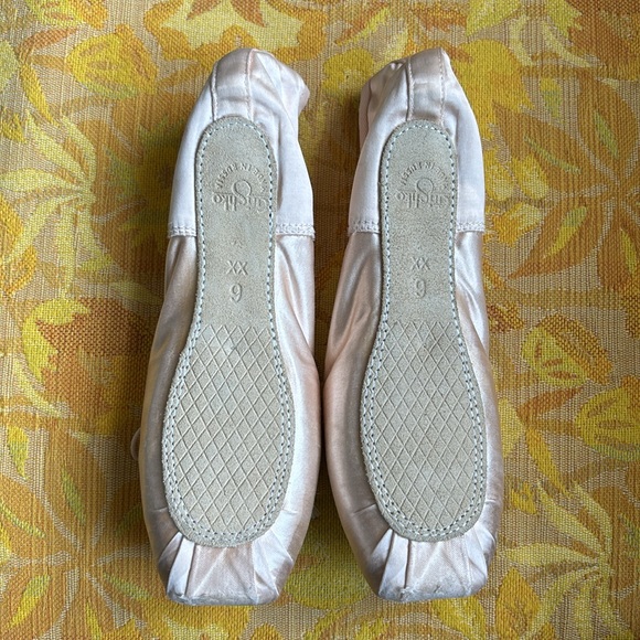 Grishko New Pink Pointe Ballet Shoes - Picture 6 of 16